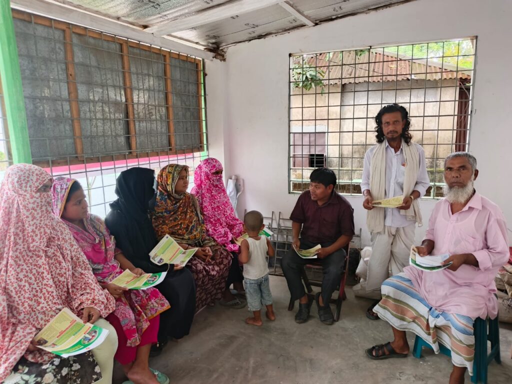 সাভারে দারিদ্র ও প্রতিবন্ধী বিমোচন সমাজ কল্যাণ সংস্থার উদ্যোগে বিনামূল্যে চক্ষু ক্যাম্প