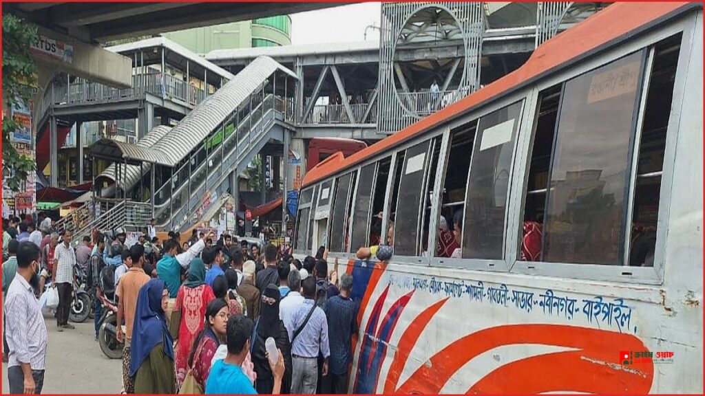 নতুন ভাড়ার তালিকা ছাড়াই ঢাকায় বাসে বাড়তি ভাড়া আদায়