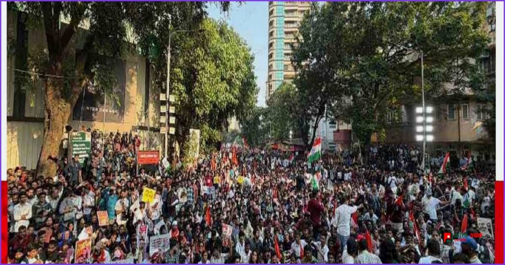 নয়াদিল্লিতে সিইসি’র পদত্যাগের দাবিতে বিক্ষোভ, আটক ৭০০